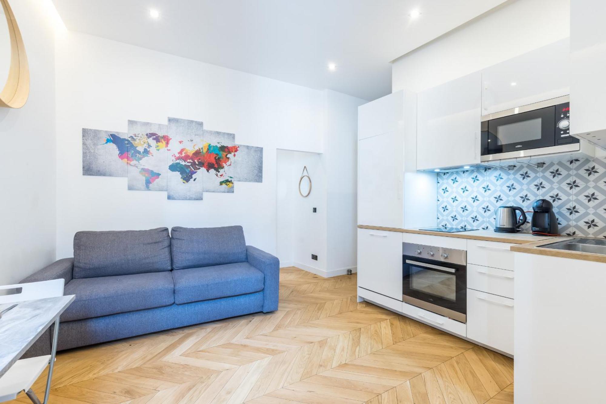 Massena Square - Ultra 1 Bdr * Nice