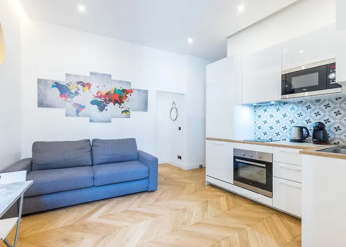 Massena Square - Ultra Central 1 Bdr