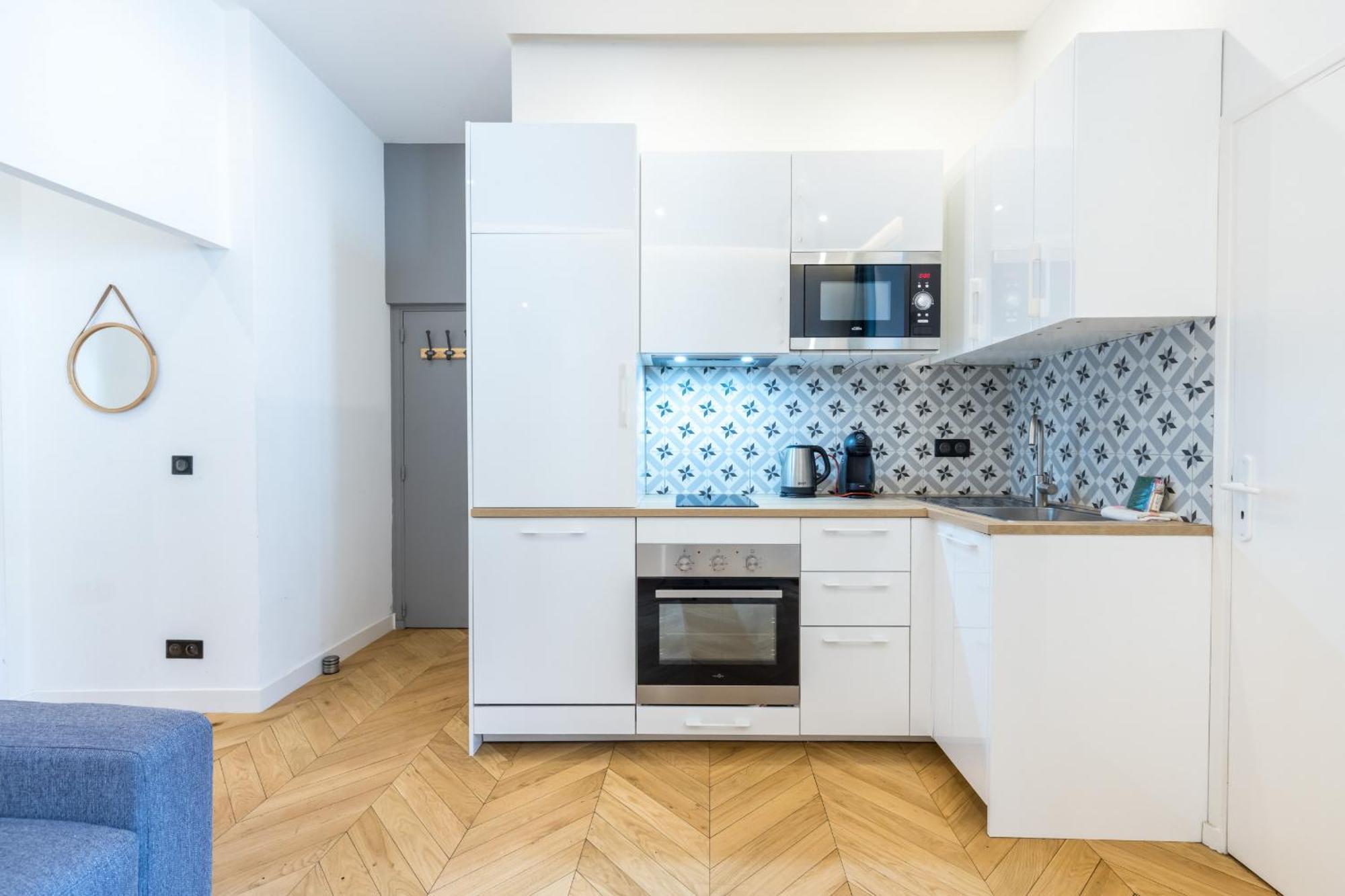 Massena Square - Ultra 1 Bdr *